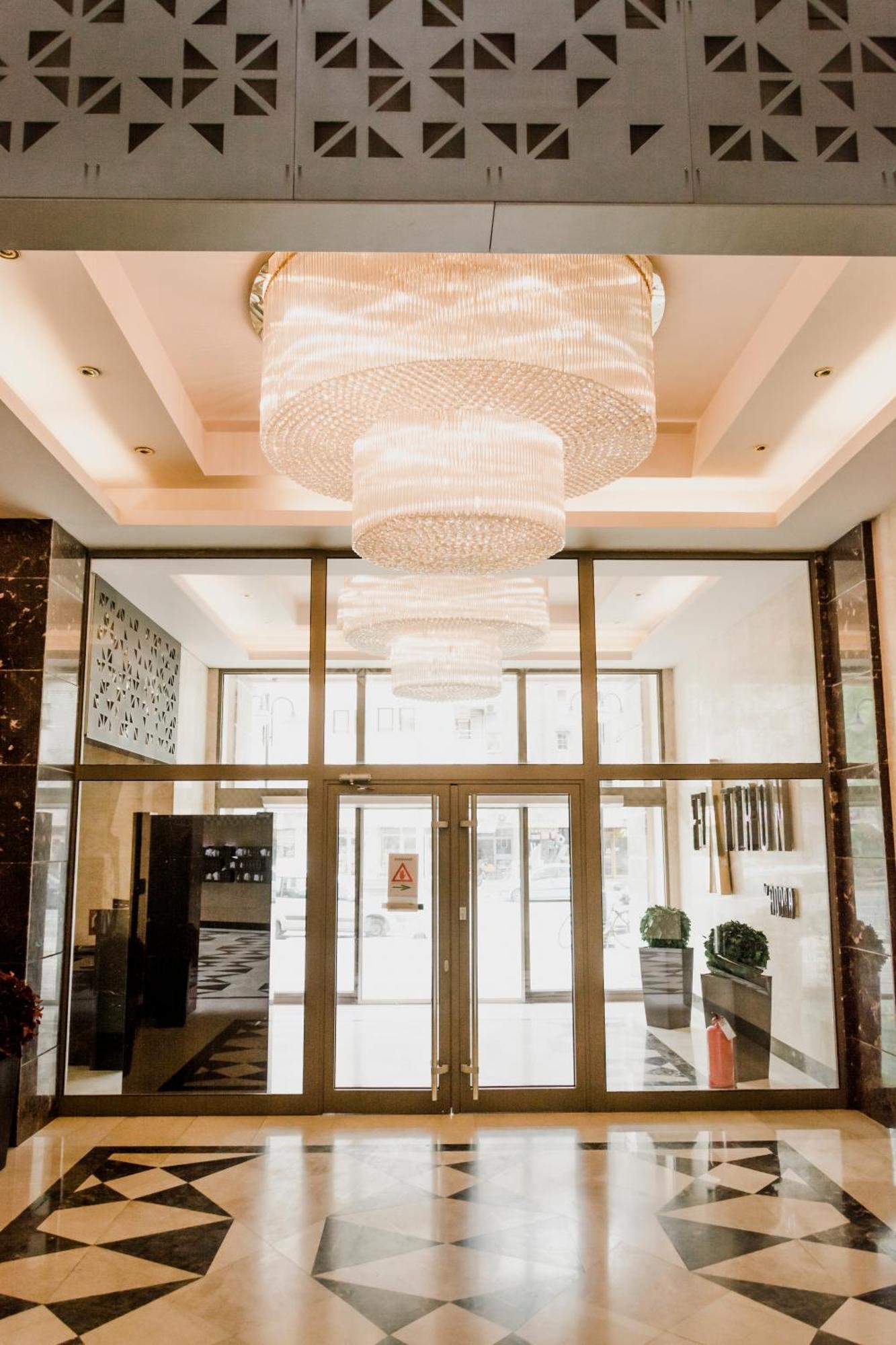 Luka Apartments Flatiron 스코페 외부 사진